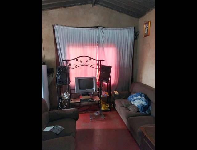 2 BEDROOM HOUSE FOR SALE IN VLAKFONTEIN